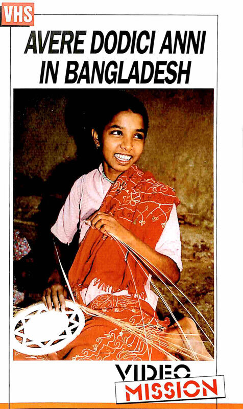 Copertina di Avere dodici anni in Bangladesh